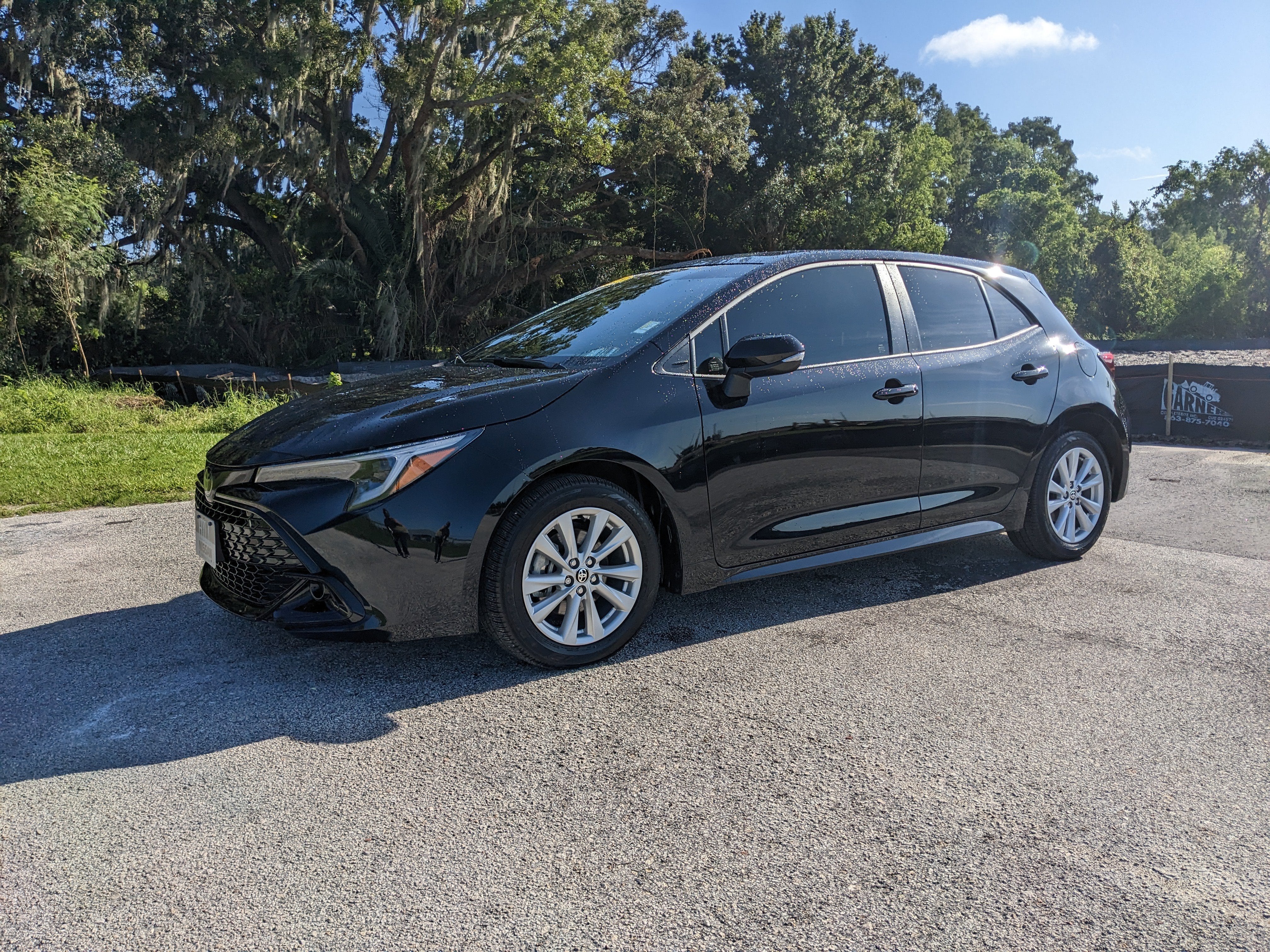 2025 Toyota Corolla Hatchback SE