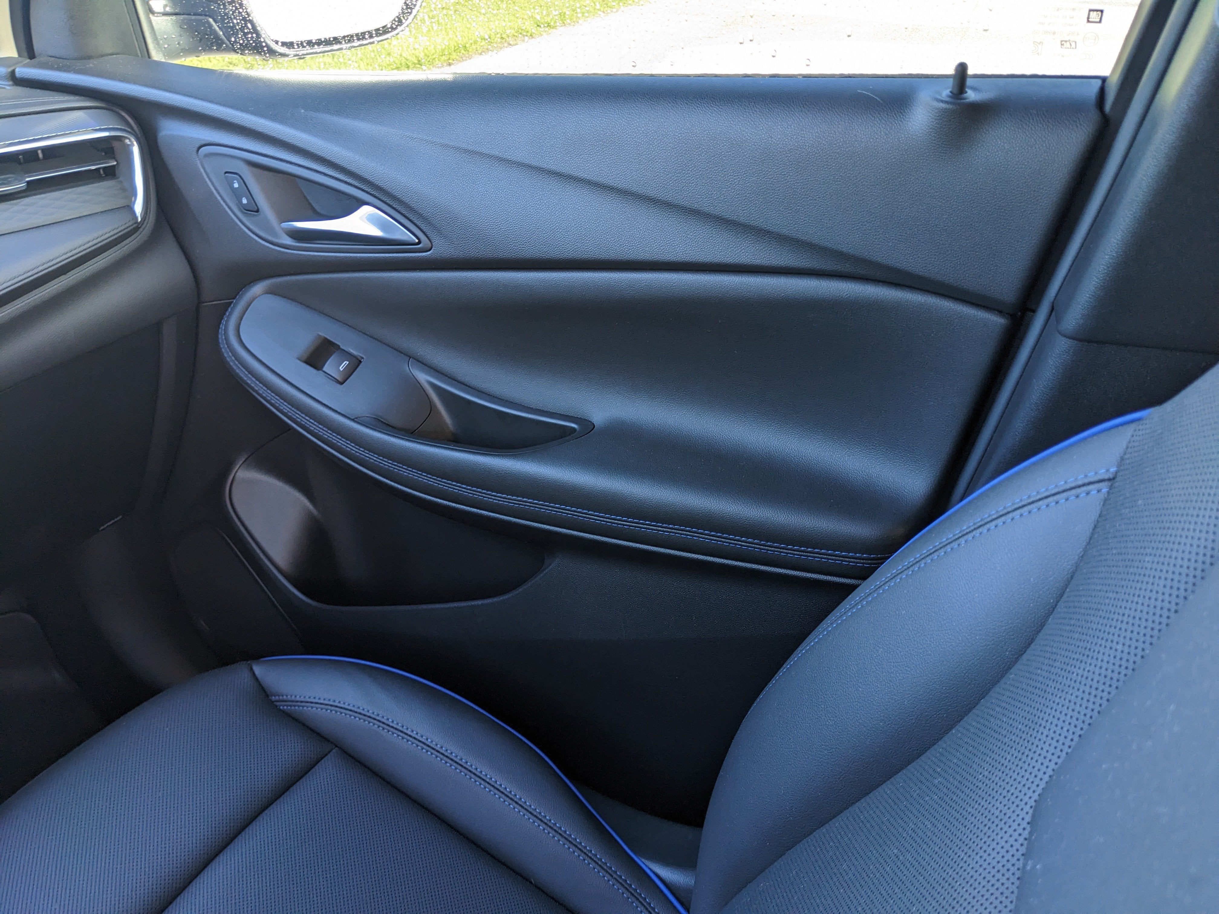 2025 Buick Encore GX Sport Touring