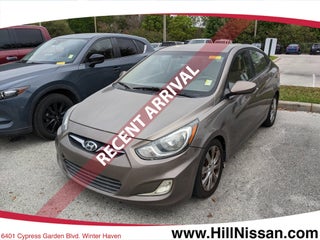 2012 Hyundai Accent GLS