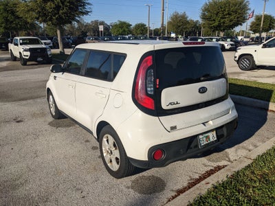 2017 Kia Soul Base