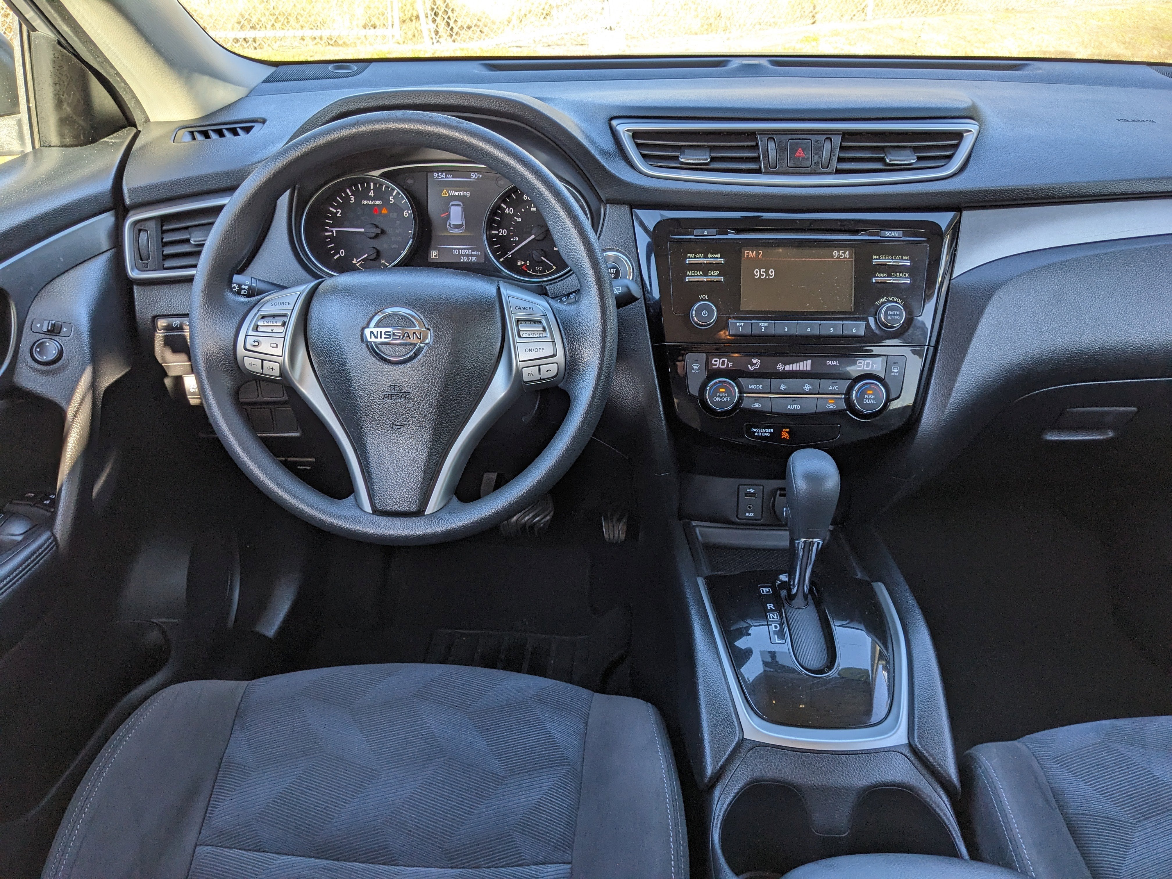 2016 Nissan Rogue SV