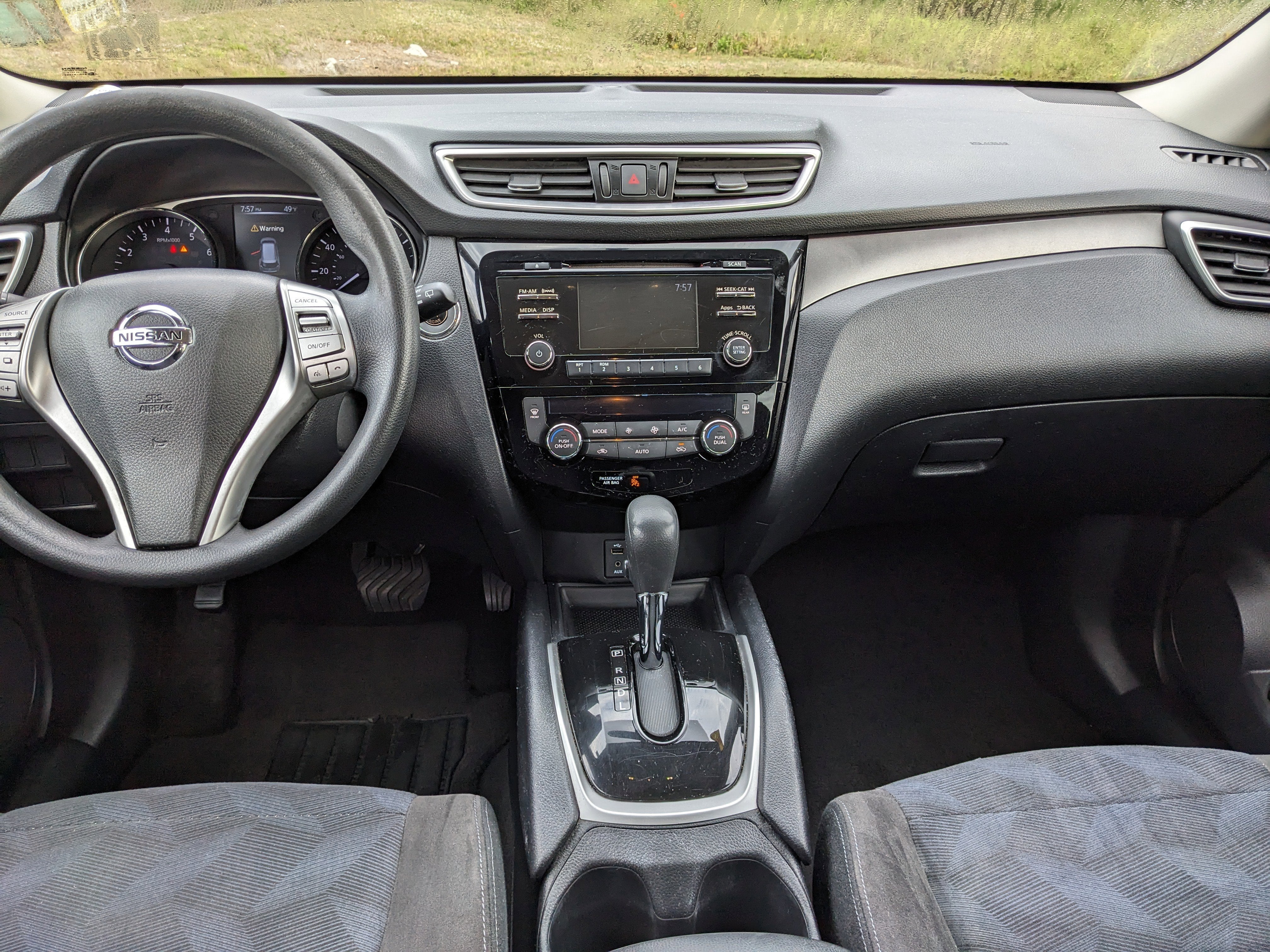 2015 Nissan Rogue SV