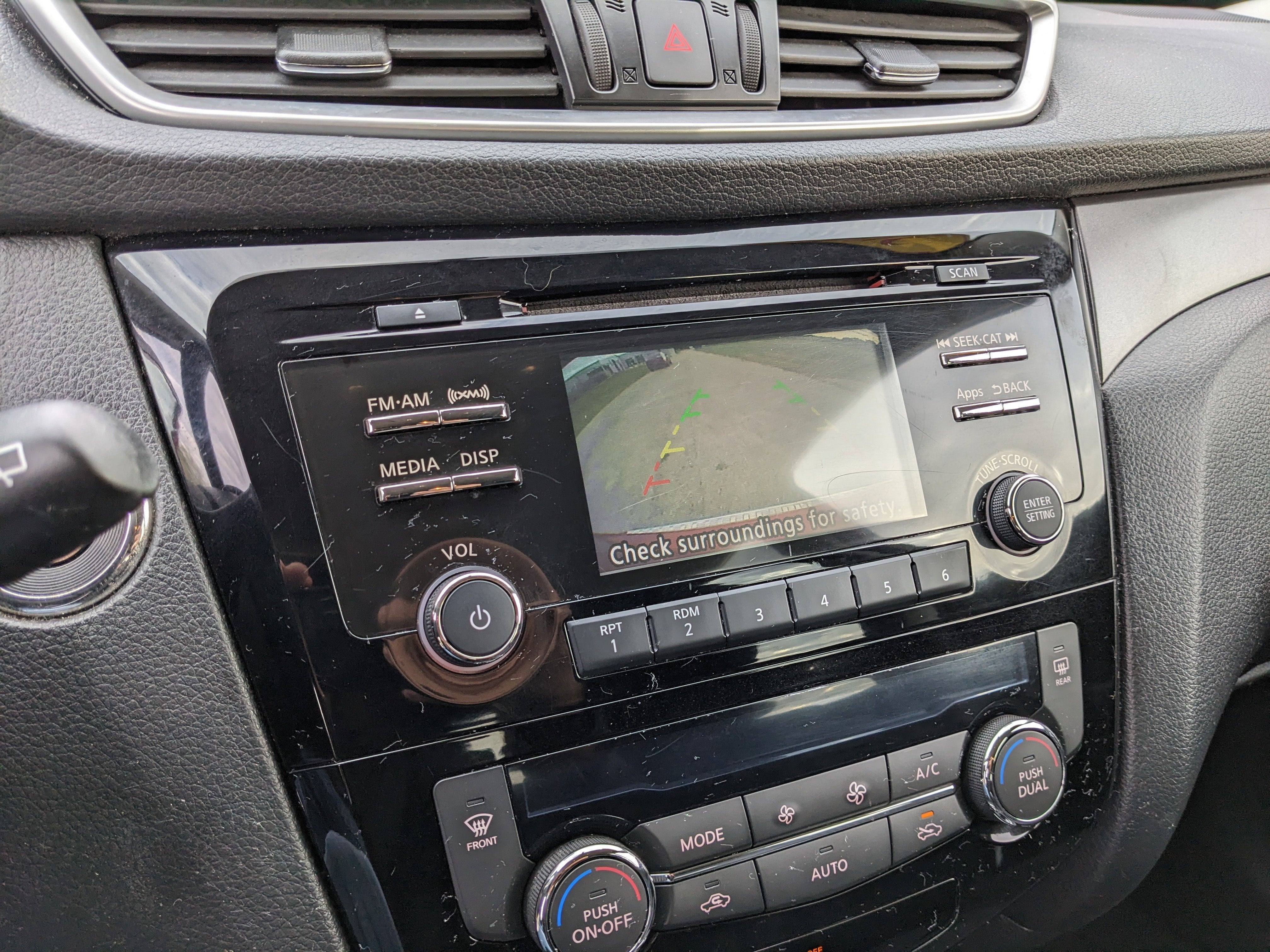 2015 Nissan Rogue SV