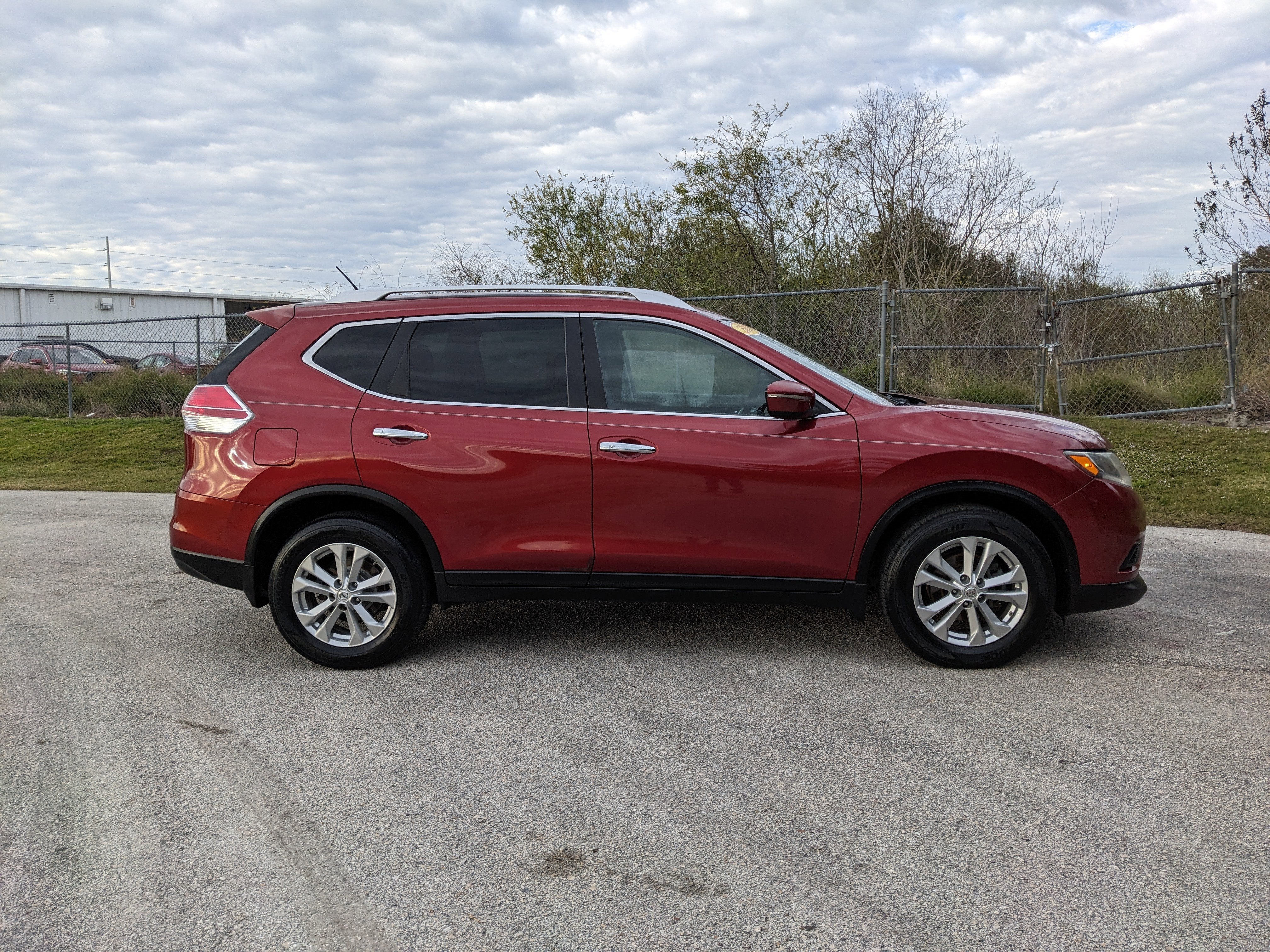 2015 Nissan Rogue SV