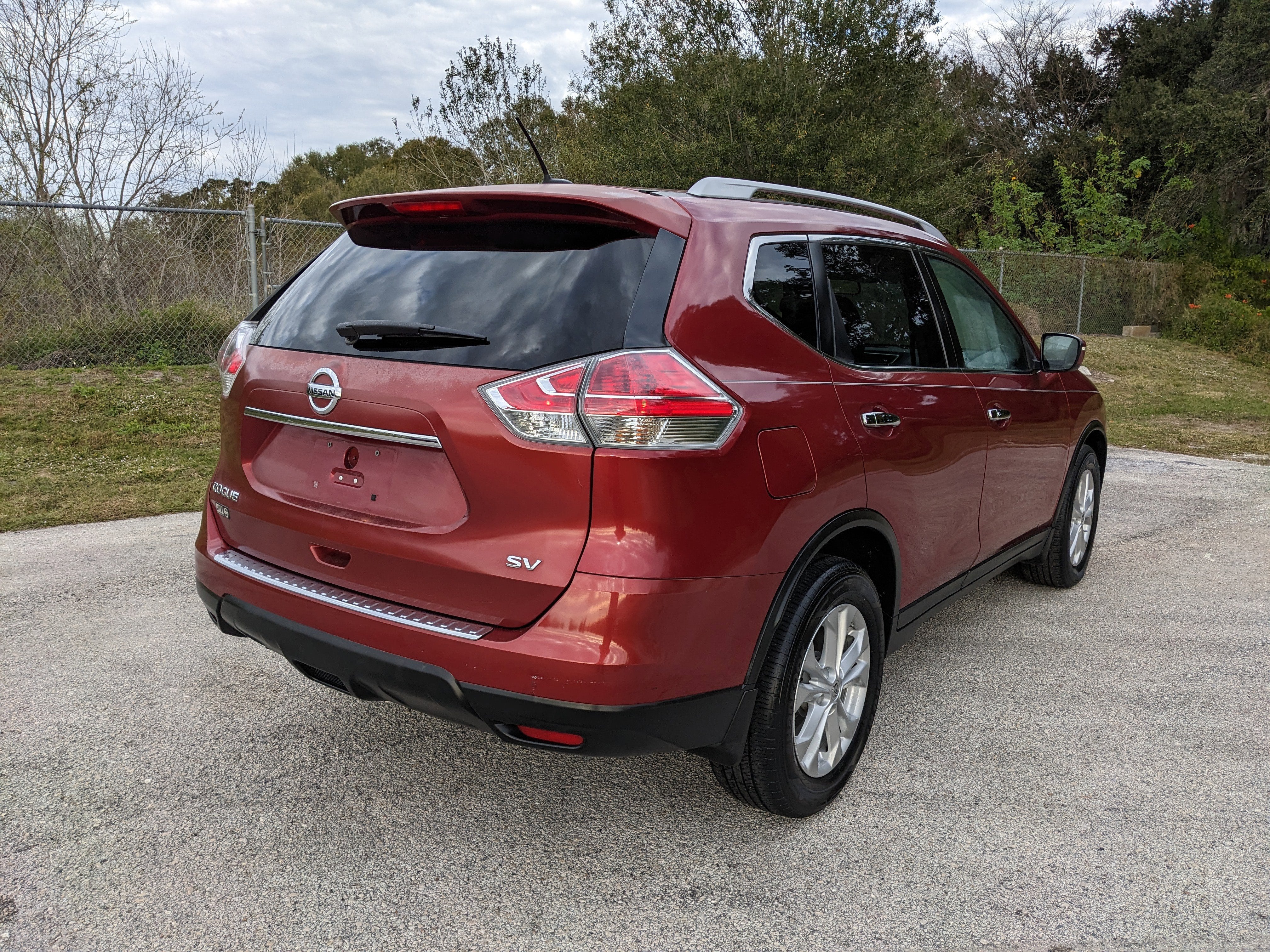 2015 Nissan Rogue SV
