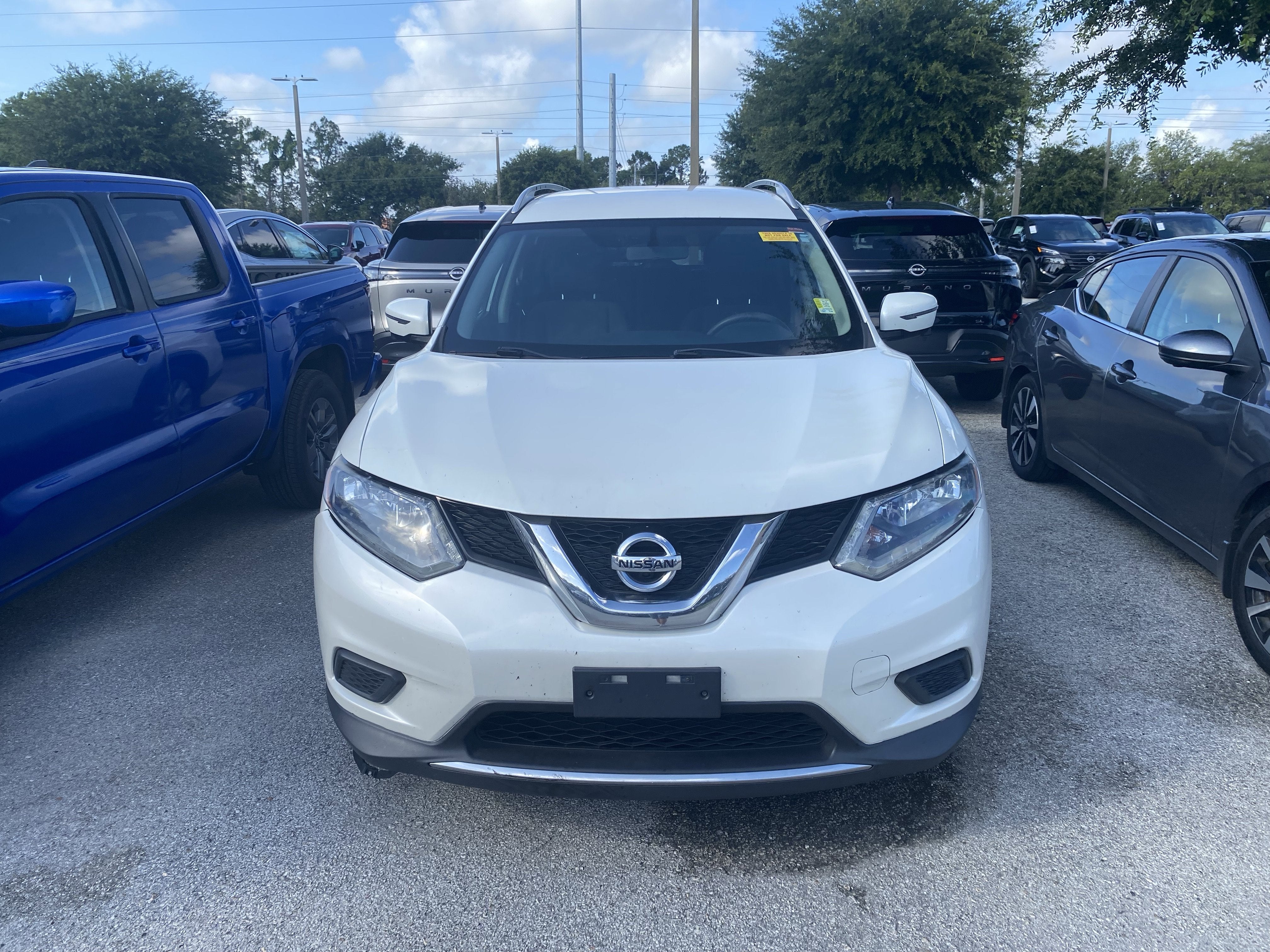 2016 Nissan Rogue SV