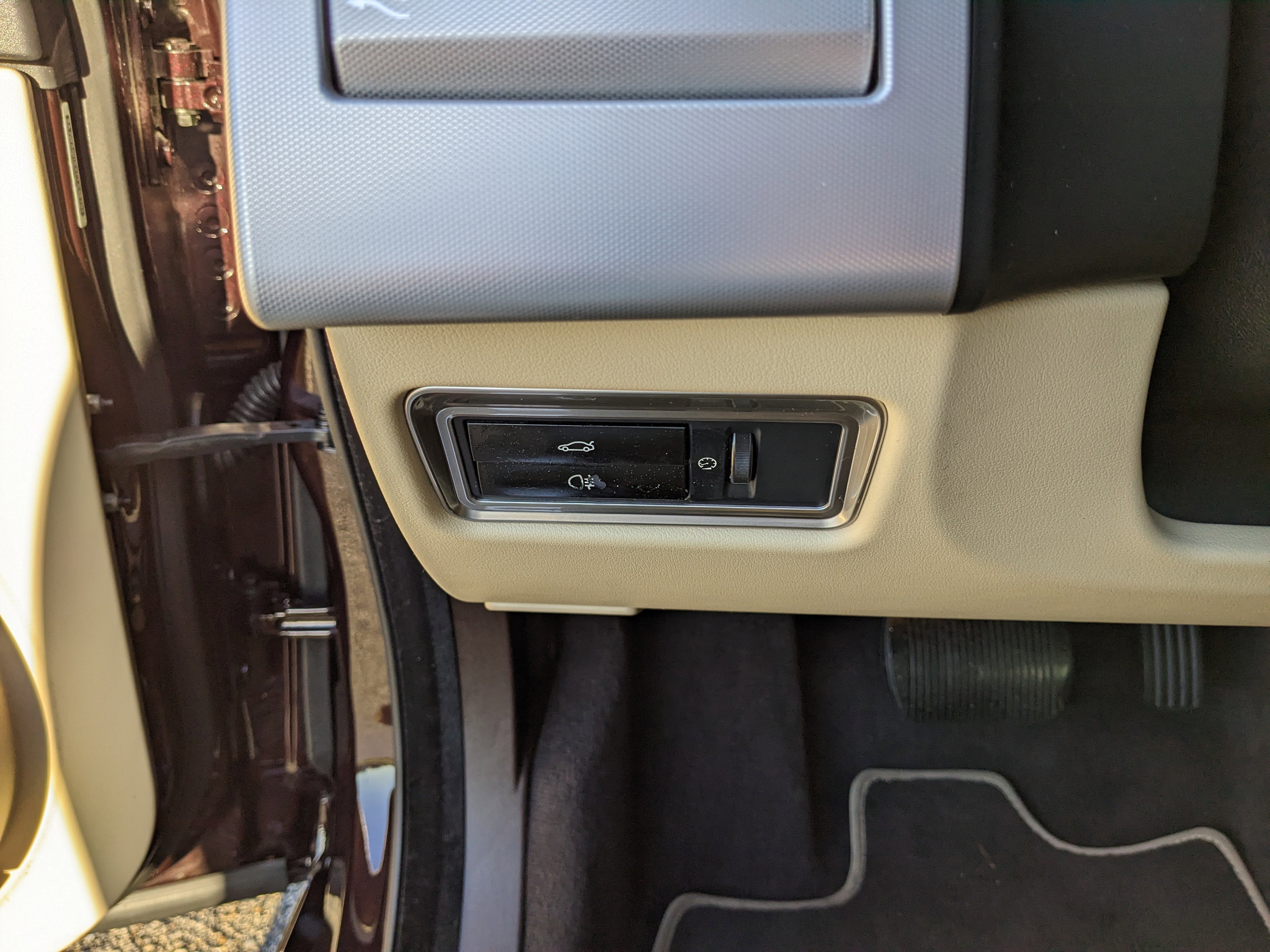 2012 Jaguar XF Portfolio