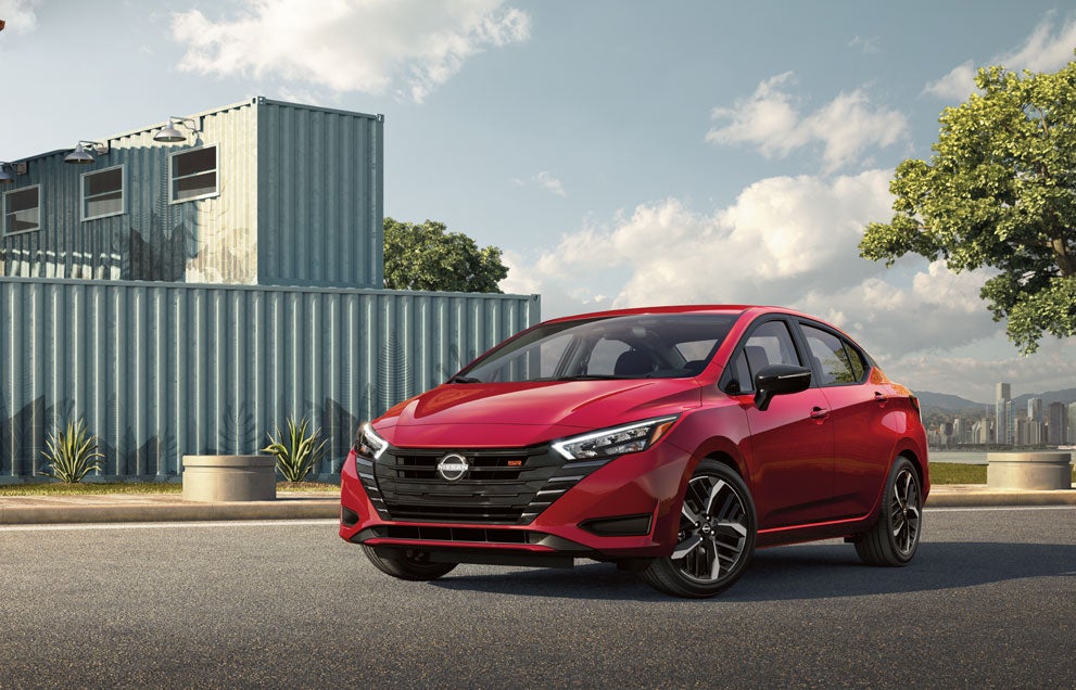 Hill Nissan in Winter Haven FL