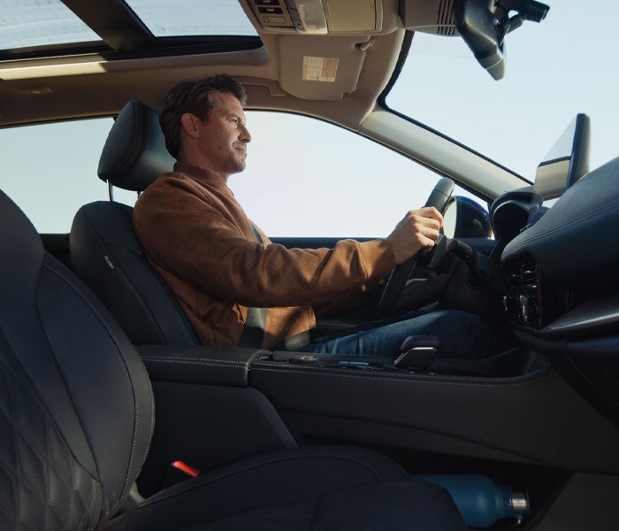 Hill Nissan in Winter Haven FL