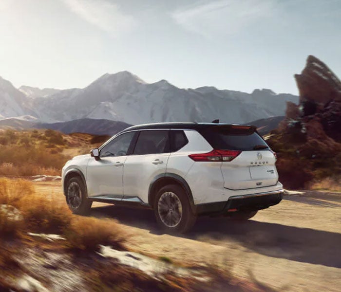 Hill Nissan in Winter Haven FL