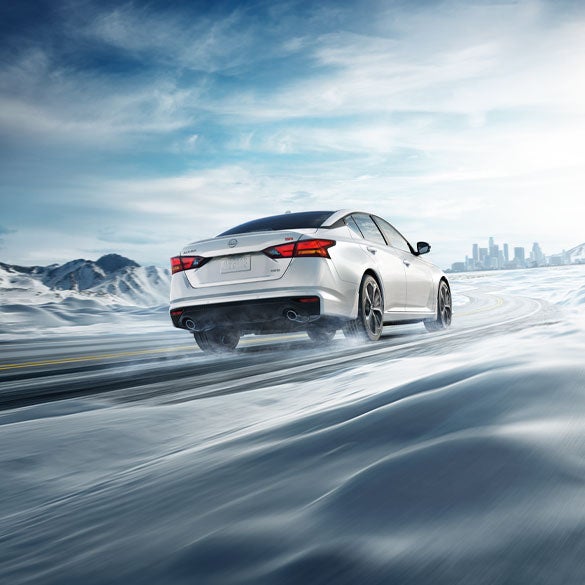 Hill Nissan in Winter Haven FL