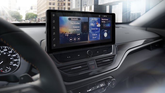 Hill Nissan in Winter Haven FL